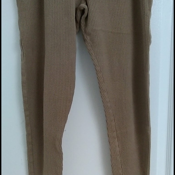 Stretch Winter leggings size L by New Concept - Picture 3 of 10